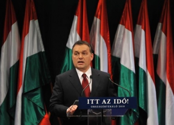 Orbán sľubuje opatrenia na zníženie deficitu