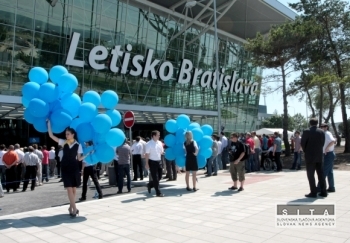 Na bratislavskom letisku bude v zime 19 liniek