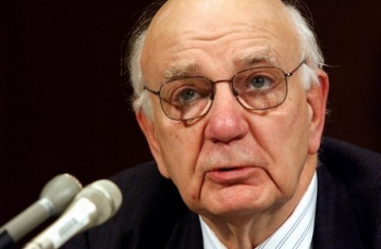 Exšéf Fed Volcker nečaká veľké oživenie ekonomiky