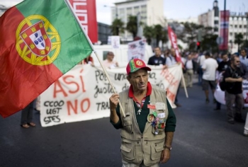 Portugalsko má požiadať o pomoc z eurovalu do konca roka