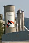  Holcim pri poklese stavebníctva v SR vlani udržal tržby